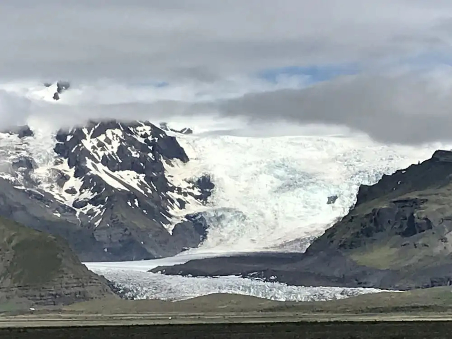 Hlíðarból Farm Guesthouse