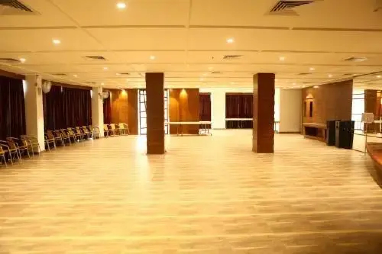 Country Club Hospitalities & Holidays