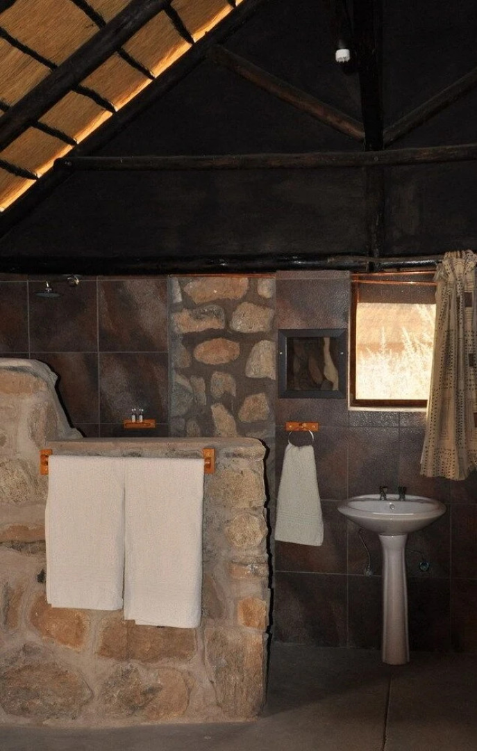 Kapika Waterfall Camp