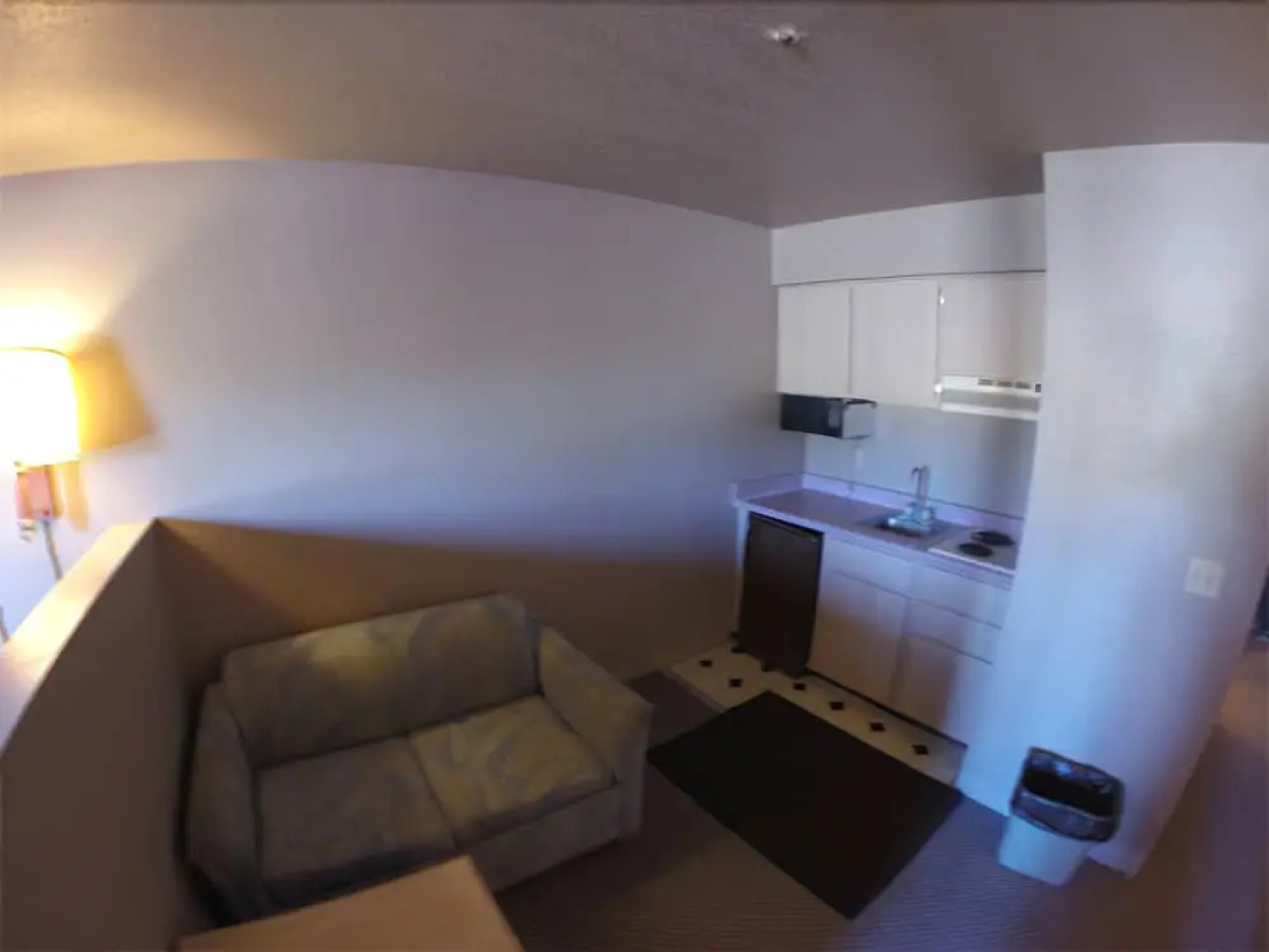 Goodnite Inn and Suites of Bullhead City