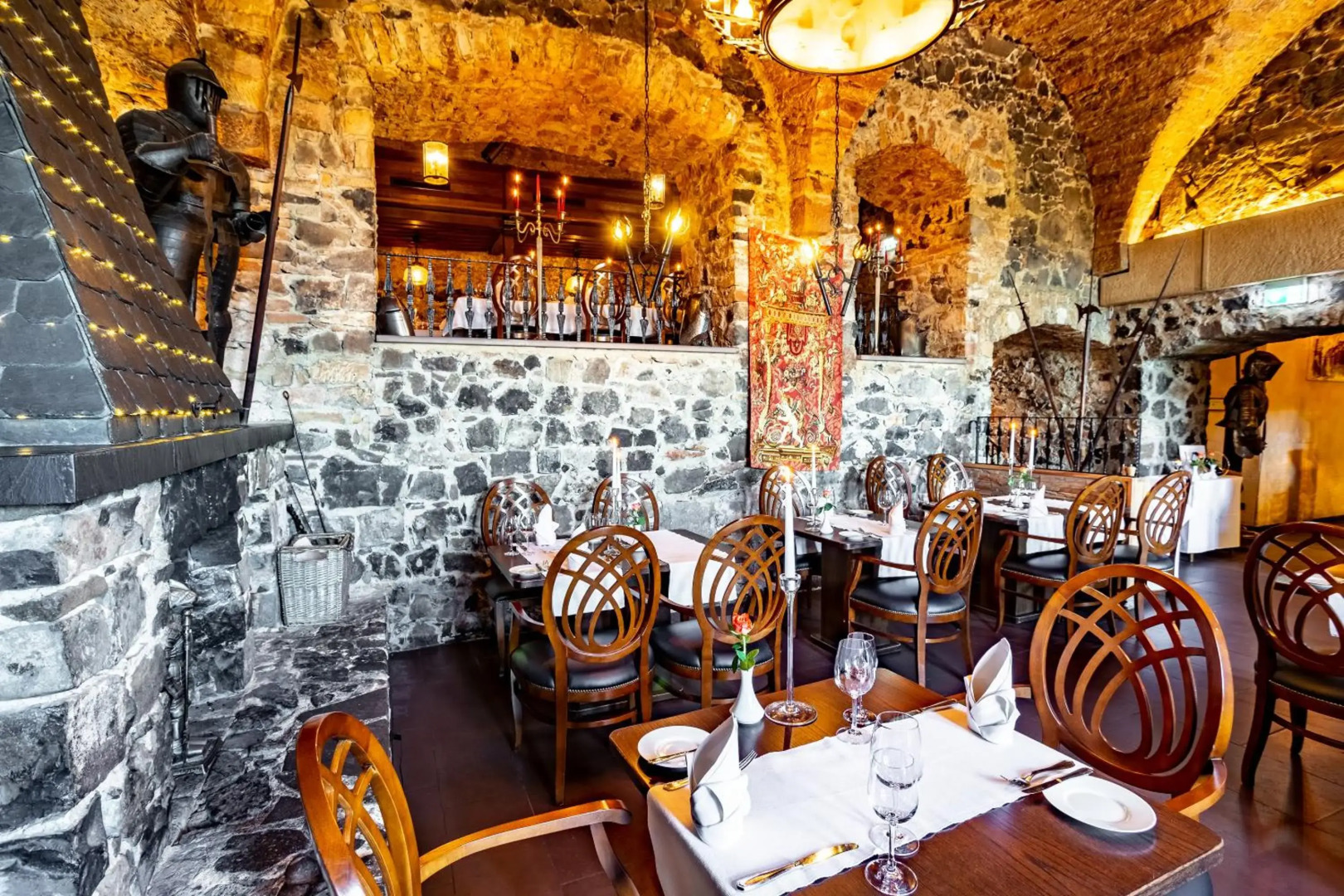 Hotel Burg Staufenberg