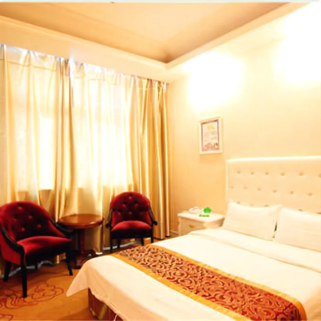 新乡塞纳河温泉酒店