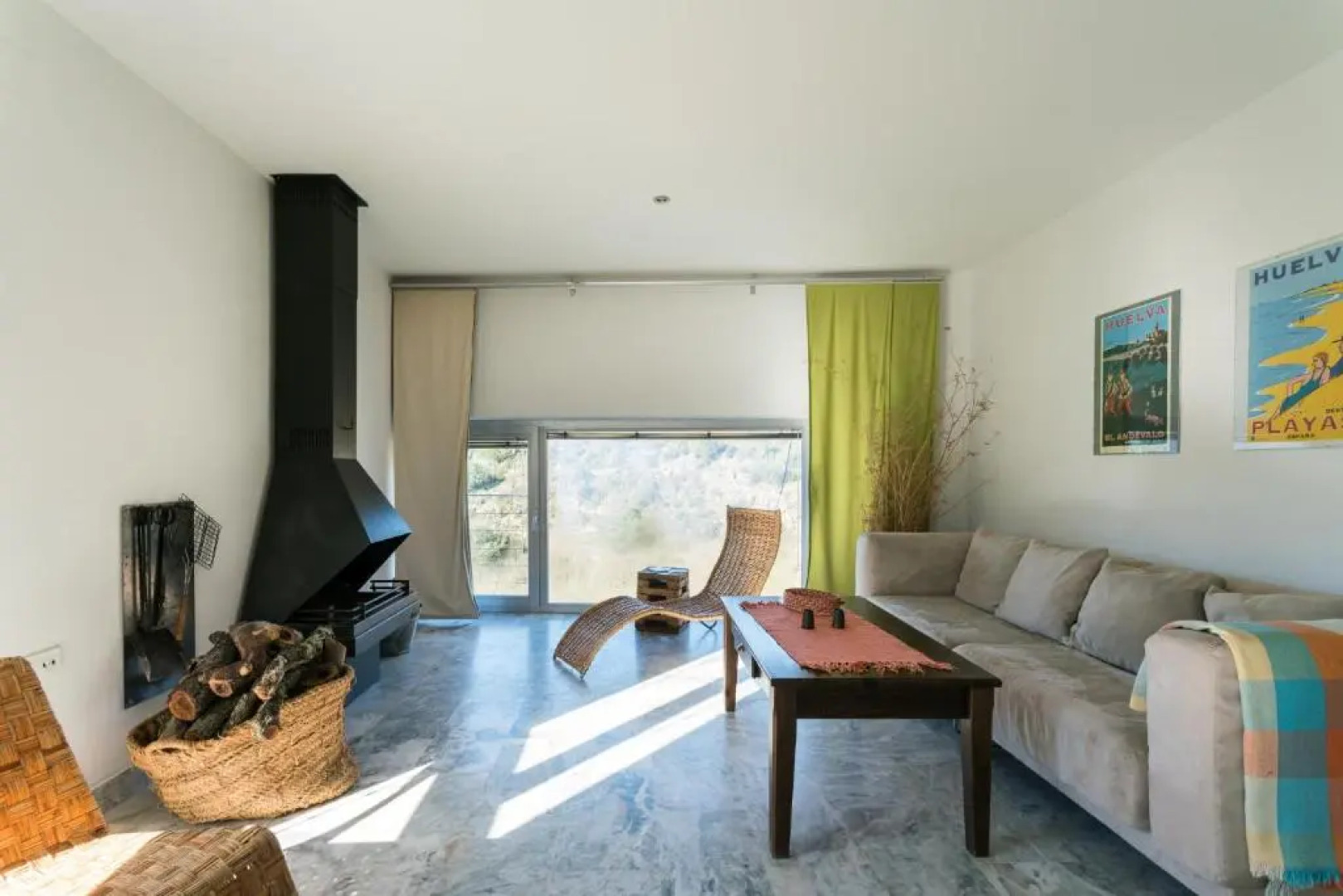 Casa de las Letrinas Baja