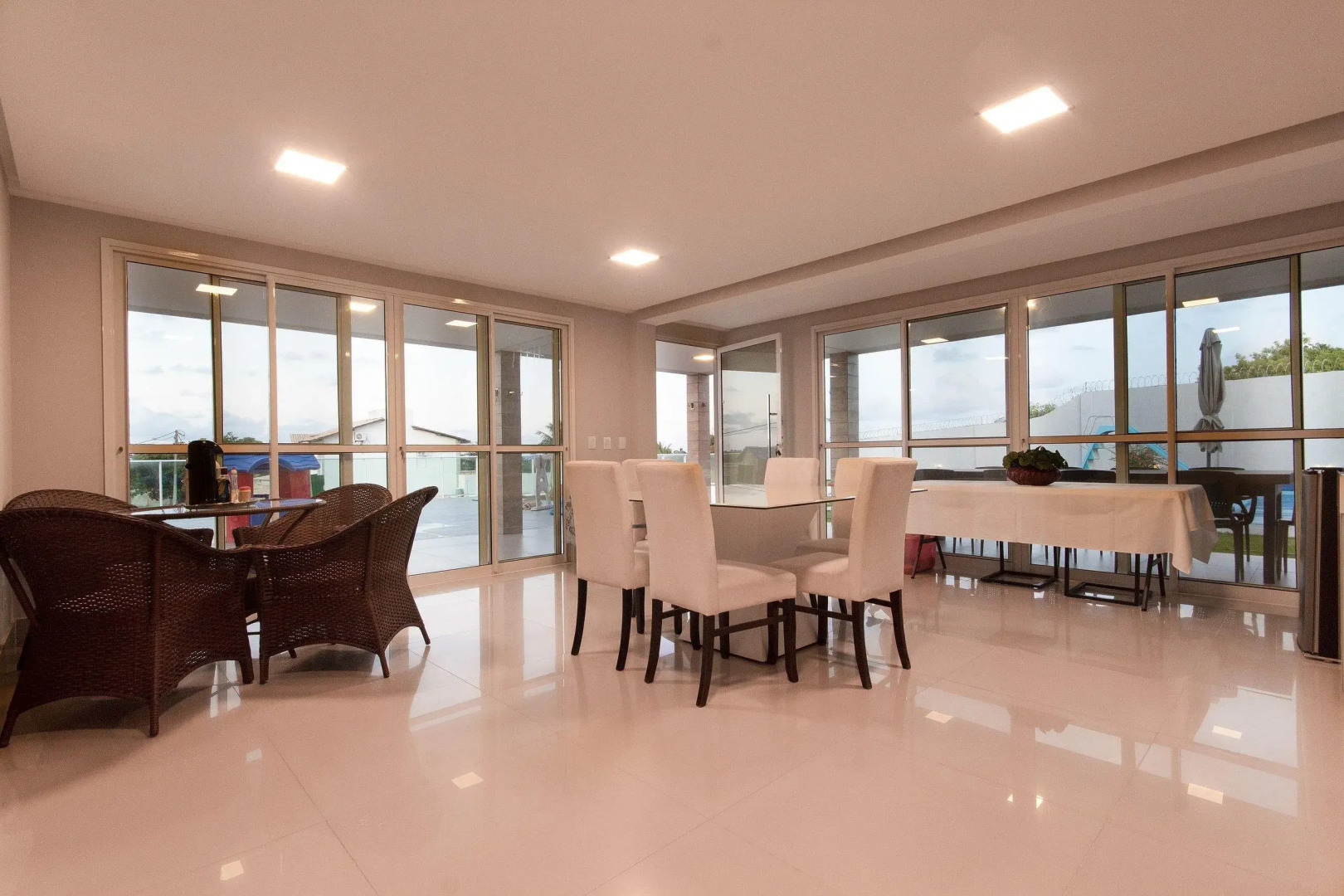 Casa Espetacular na Praia de Graçandu by Carpediem