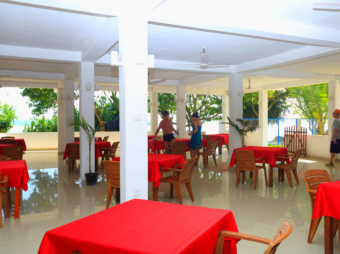 Paradise Beach Resort