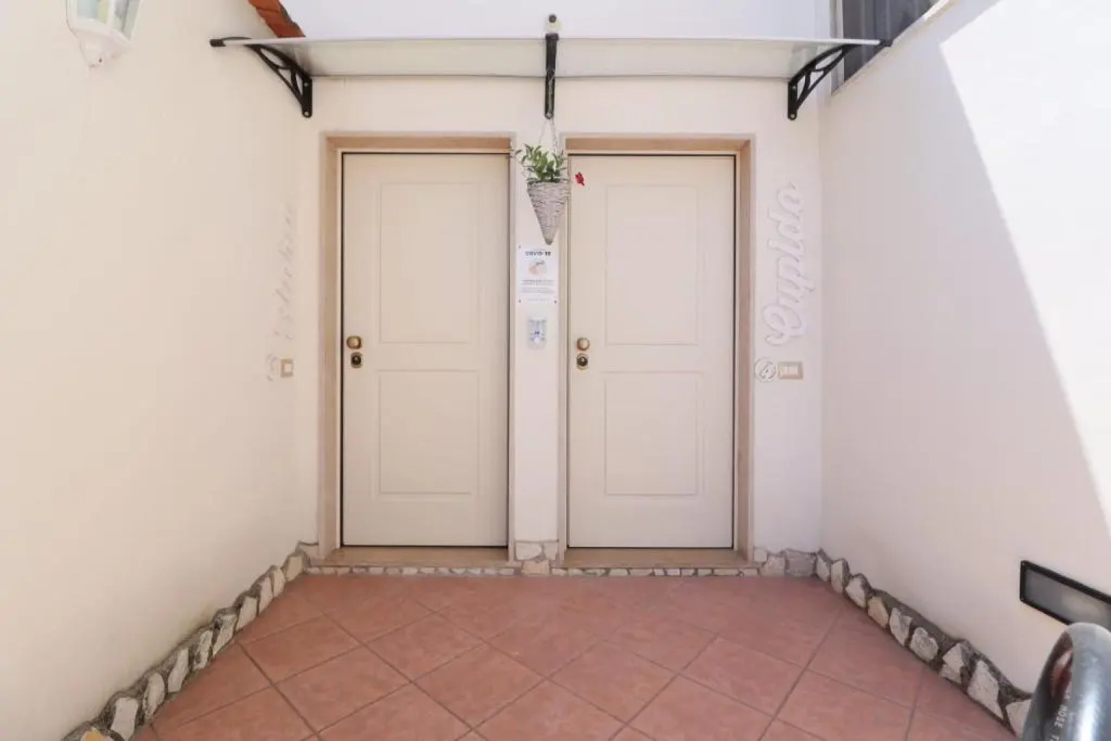 V&V Suite & Breakfast