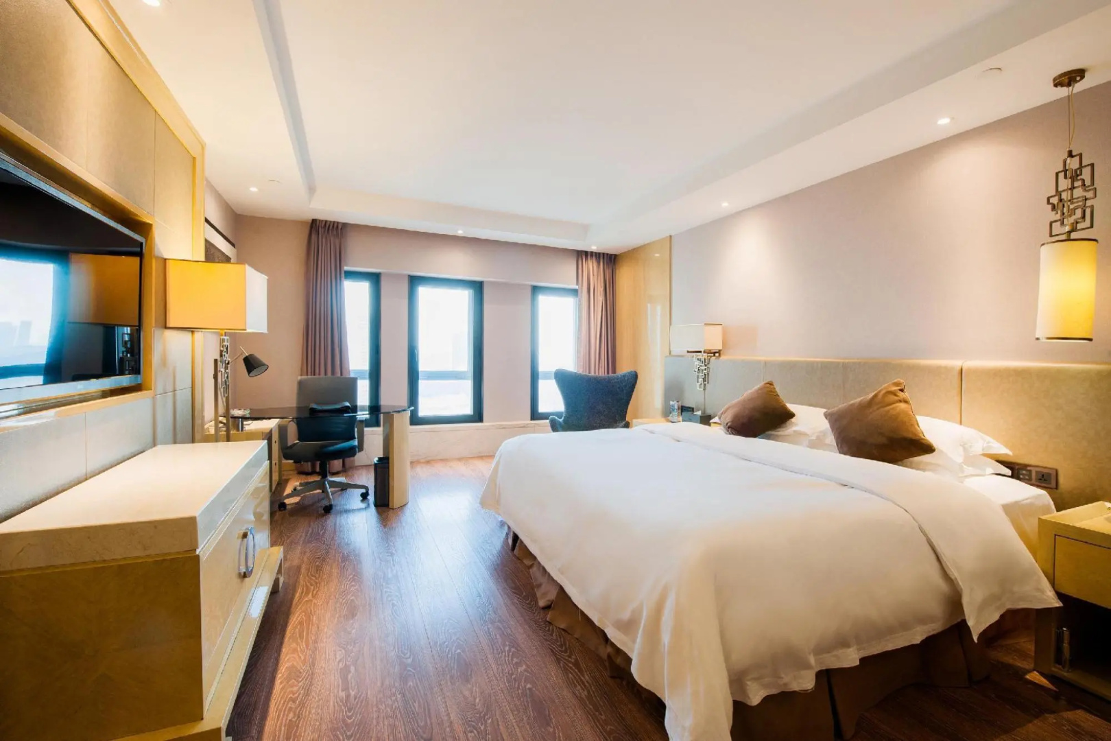 Top Elites City Resort Spa Hotel