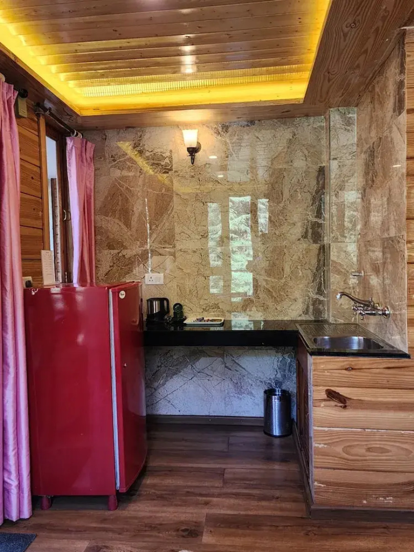 The Chalets Naldehra