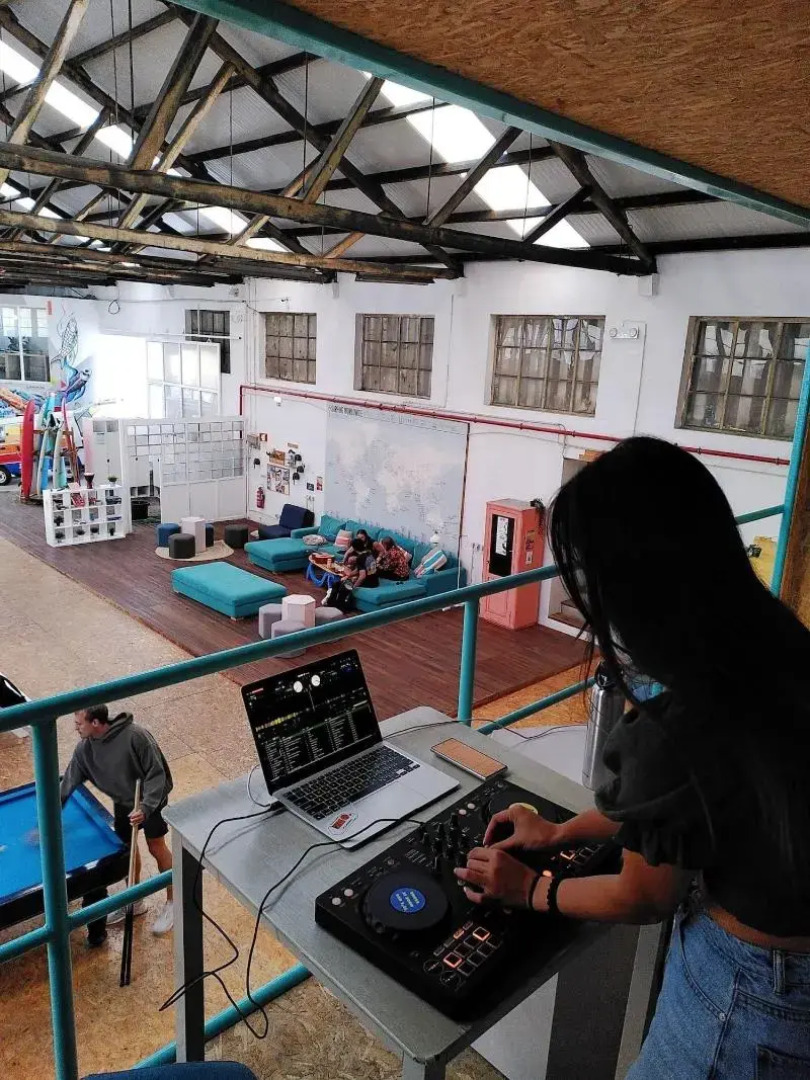 AKTION Peniche Hostel & Apartments