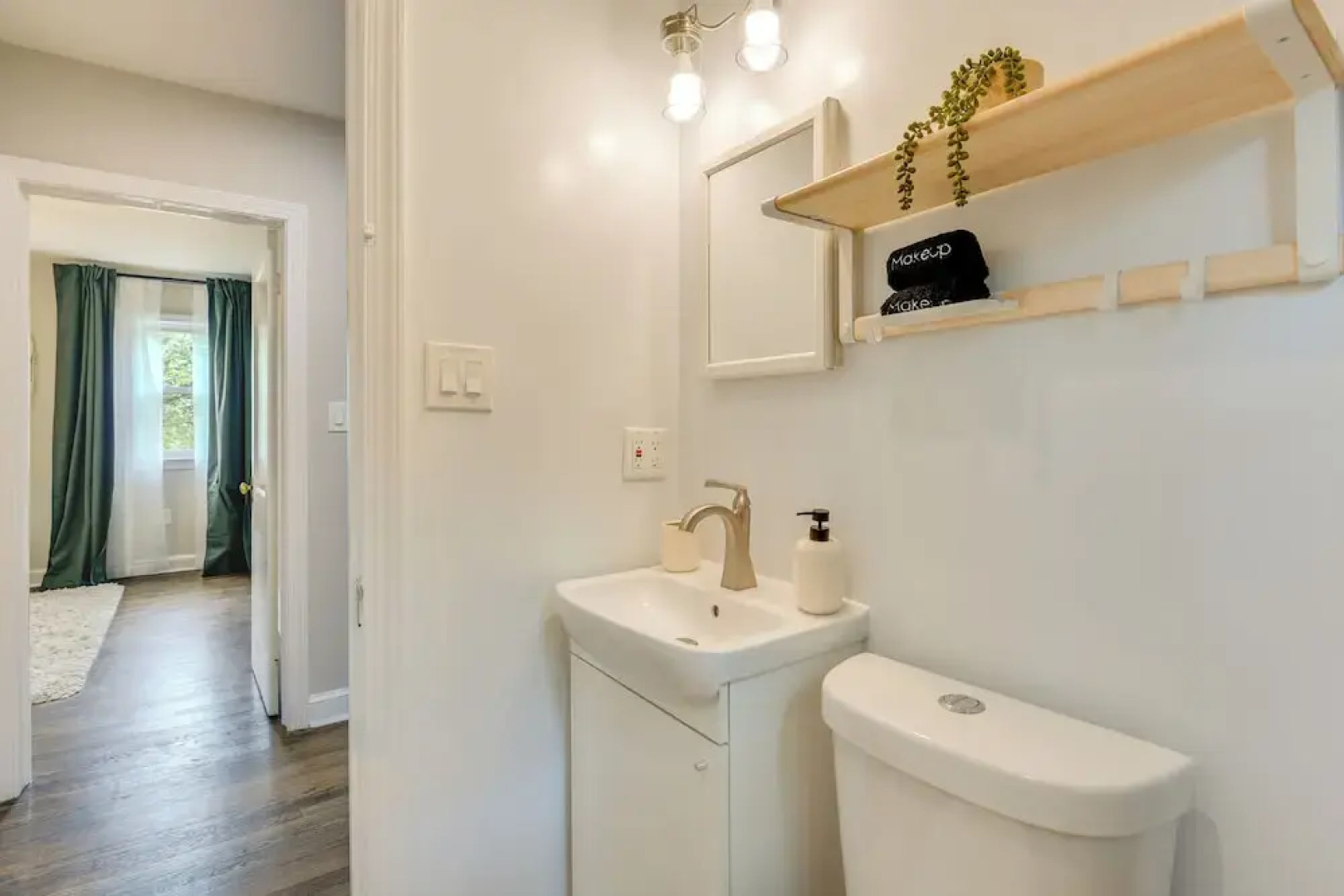 Takoma Park Apartment: Trail Access, 8 Mi to DC!