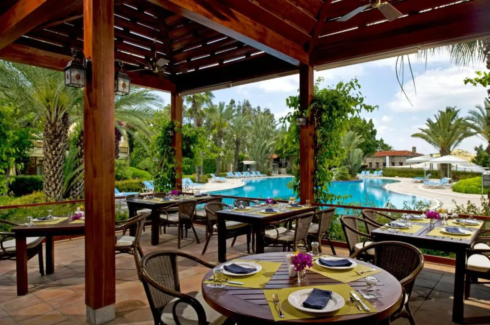 Отель Divan Bodrum