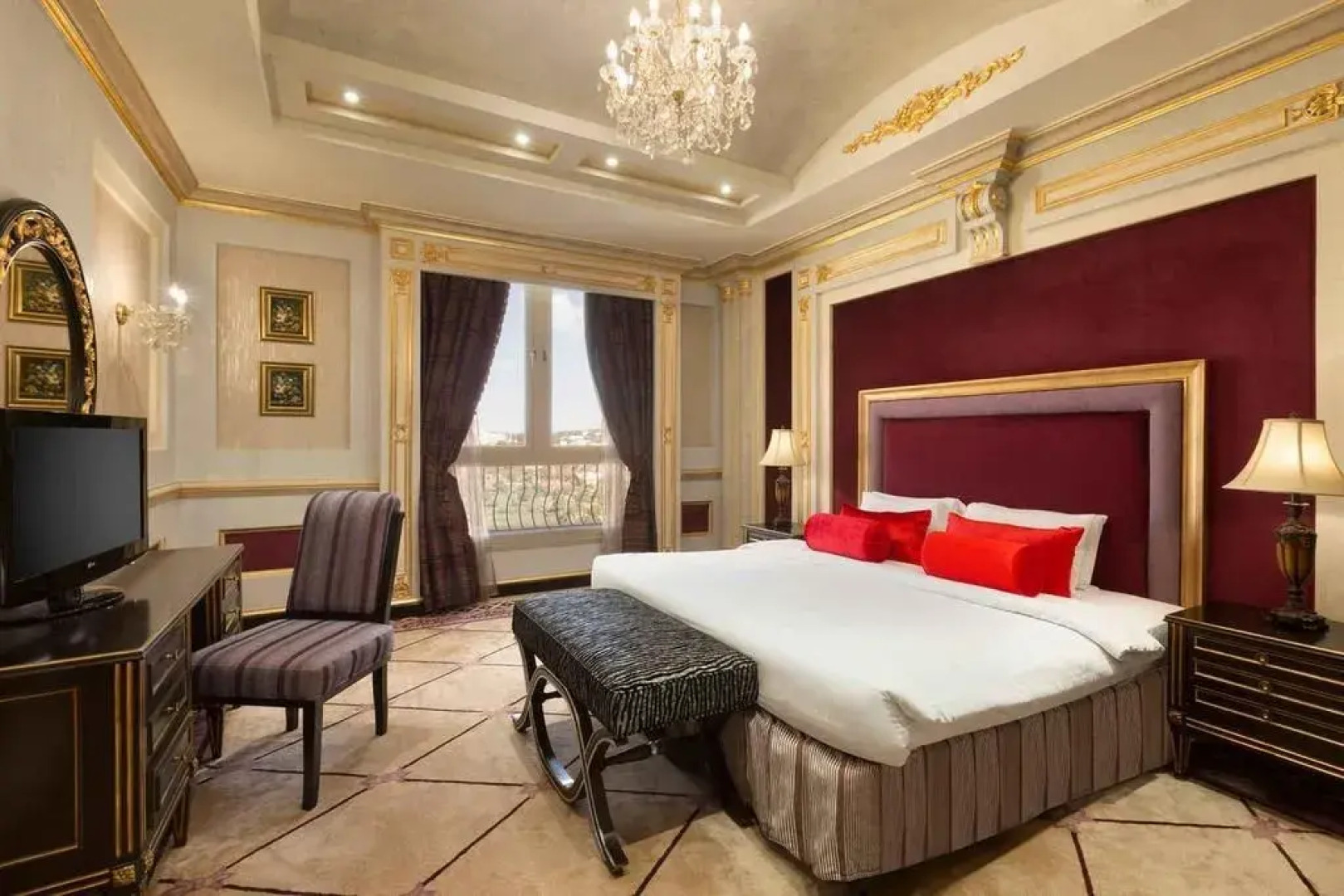 Ramada Al Hada Hotel And Suites