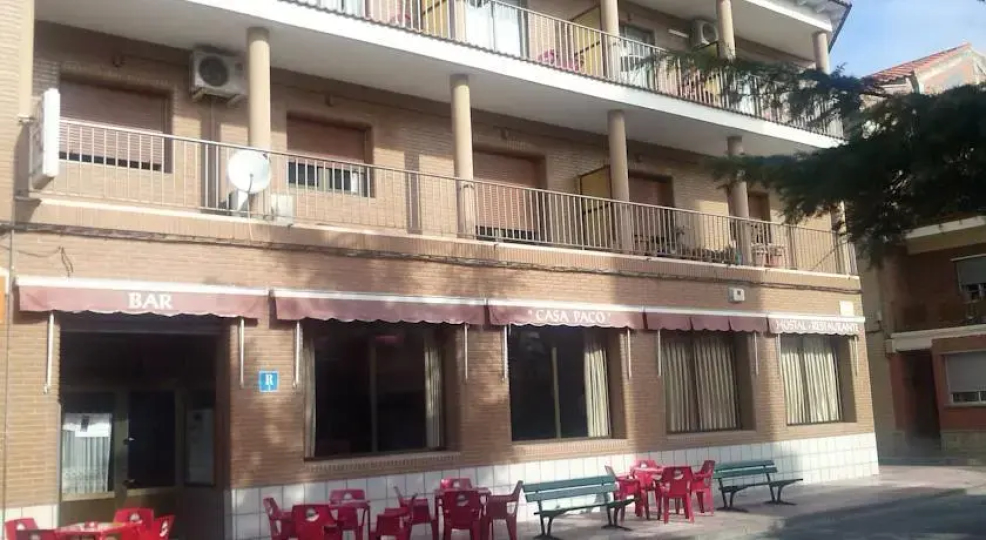 Hostal Restaurante Casa Paco