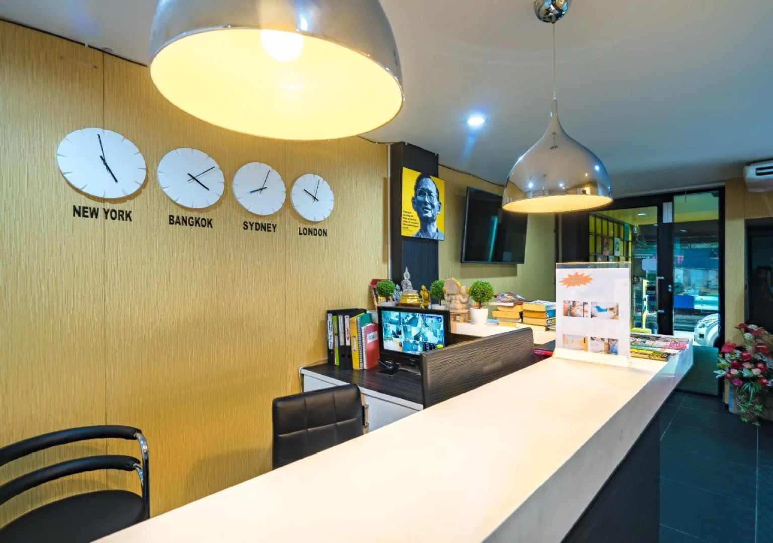 Matchbox Bangkok Hostel