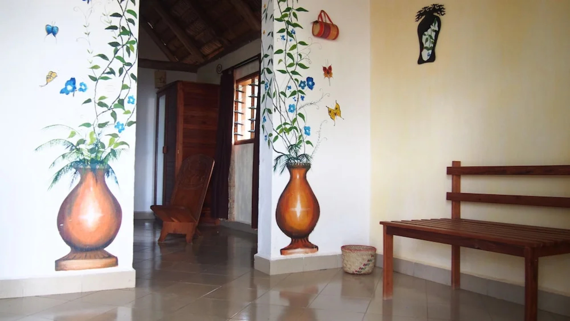 Caliente Beach Lodge