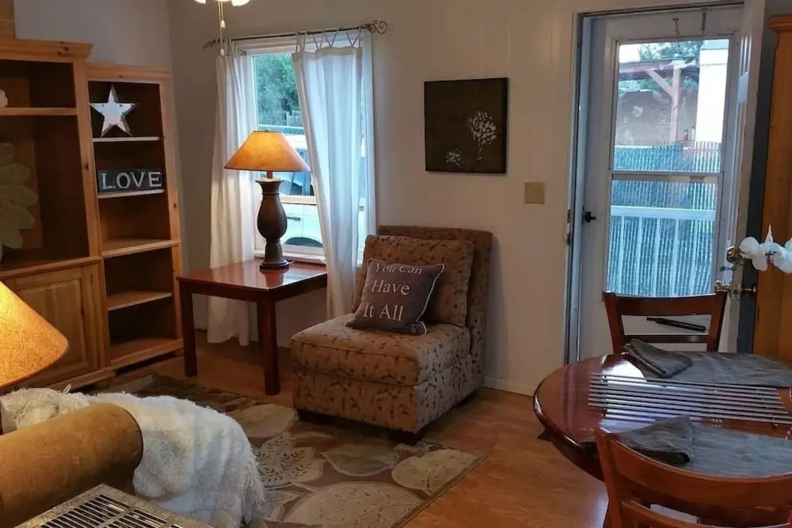 Cute Smarthouse Granite Close to Lake 2