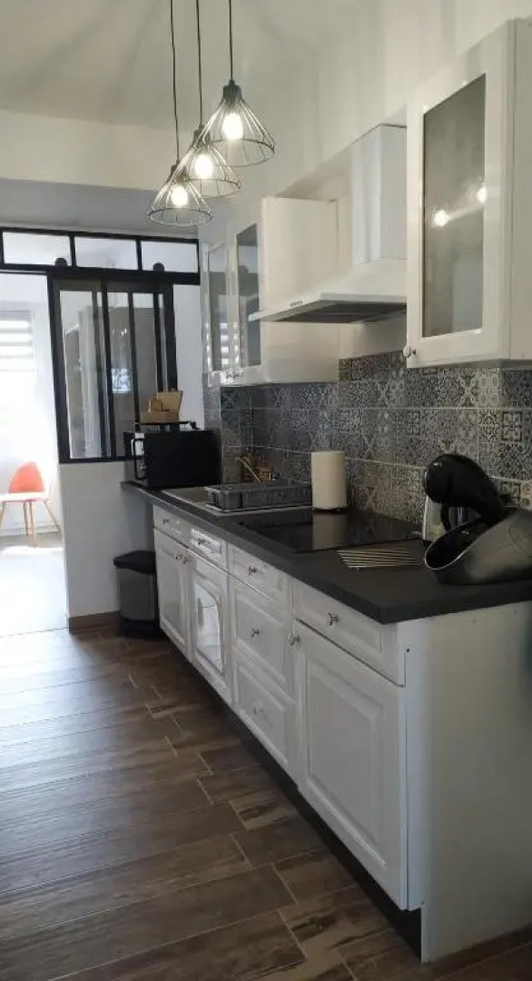 Magnifique Vue mer pour ce T2 totalement rénové !