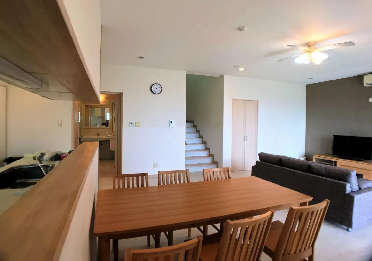 KUKURU Yomitan-Namihira