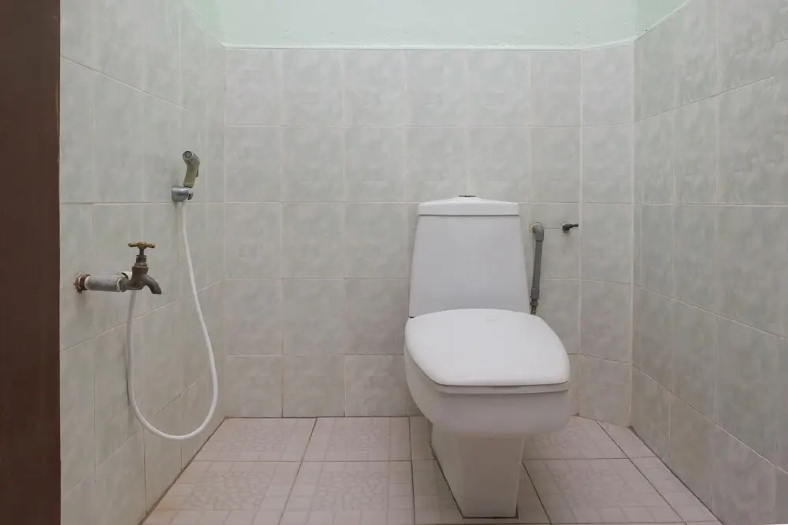 OYO 90015 Indah Chalet