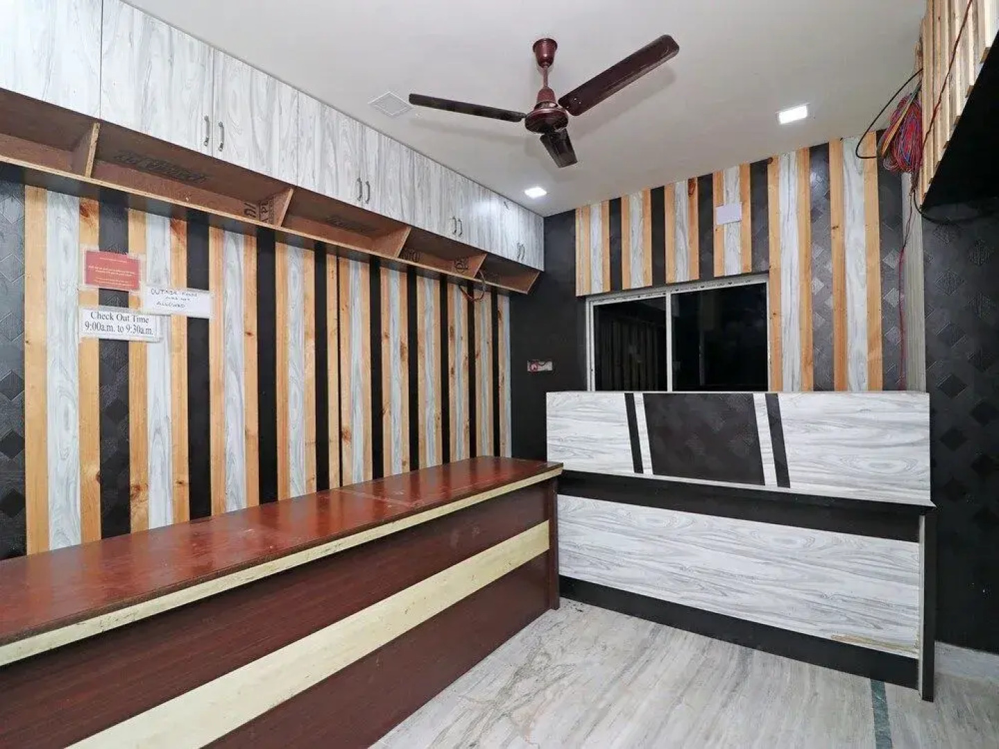 OYO 18666 Annapurna Plaza