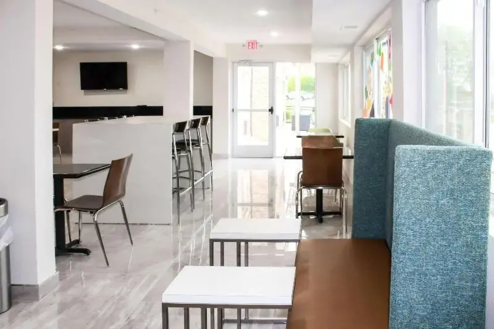 Econo Lodge Inn & Suites Bettendorf