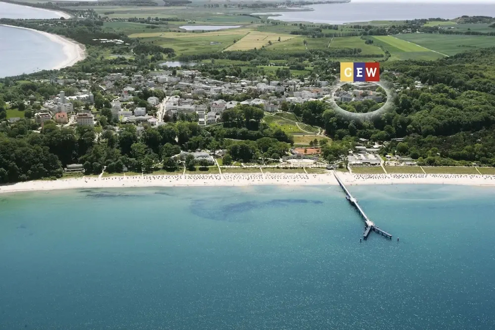 Rügener Ferienhäuser am Hochufer