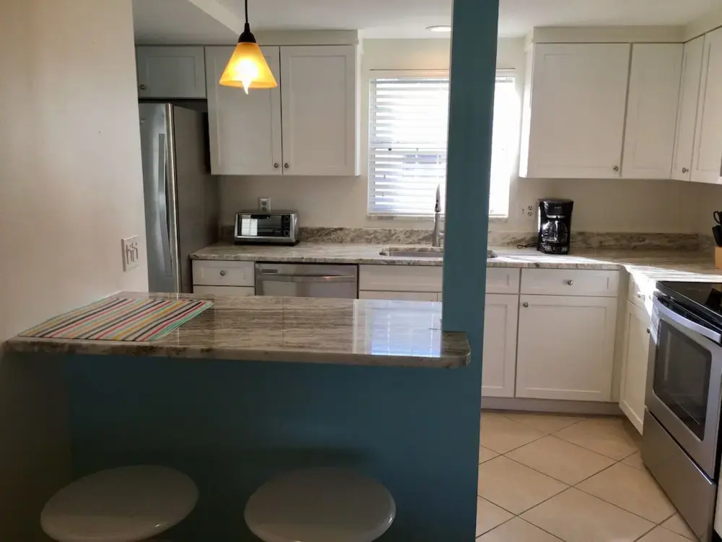 Island House Beach Resort