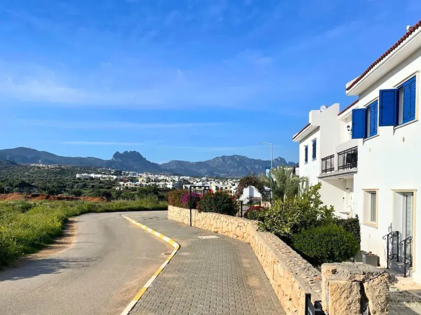 Family-friendly Apartment Just Steps Away From the Sea