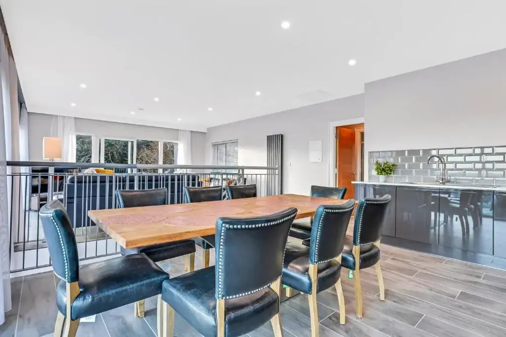 BayView Luxury 4 Bedroom Villa