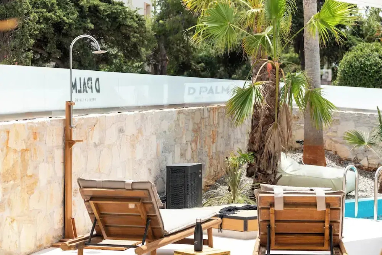 D Palm Premium Living