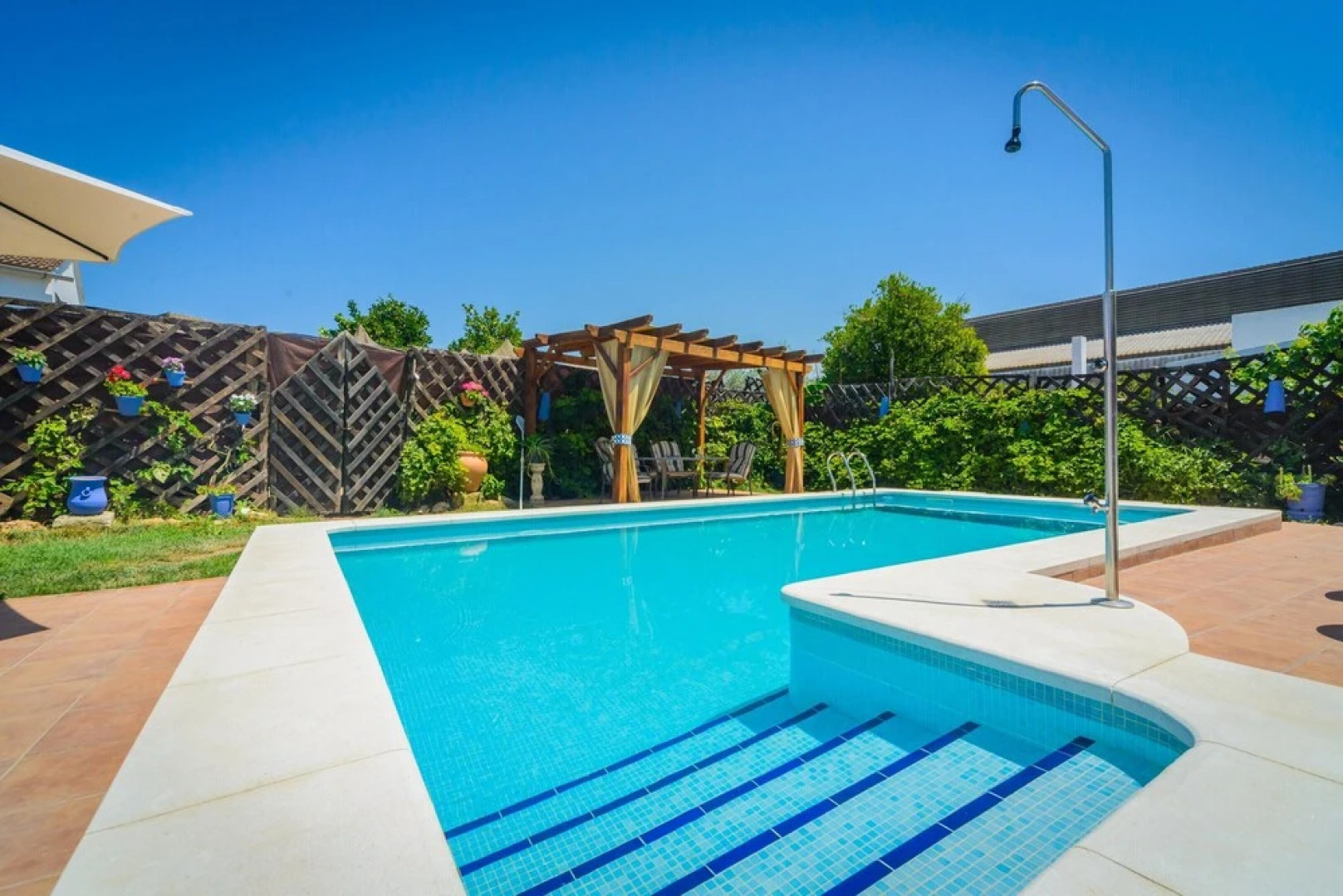 House With 3 Bedrooms in Peñaflor, With Private Pool, Enclosed Garden