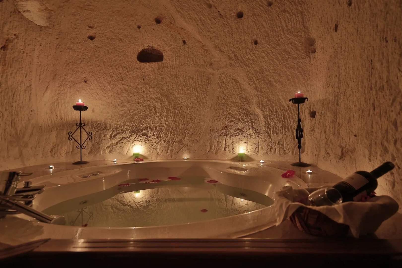 Yusuf Yigitoglu Konagi - Special Class