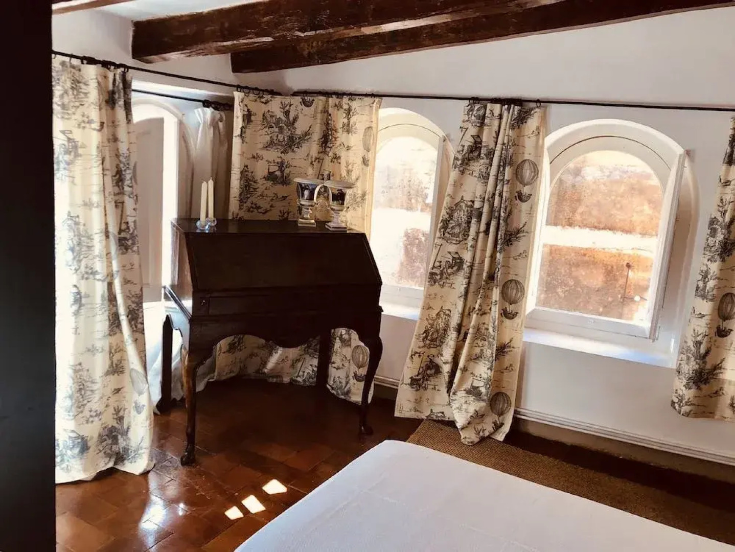 Casa Historica Al Lado Del Mar