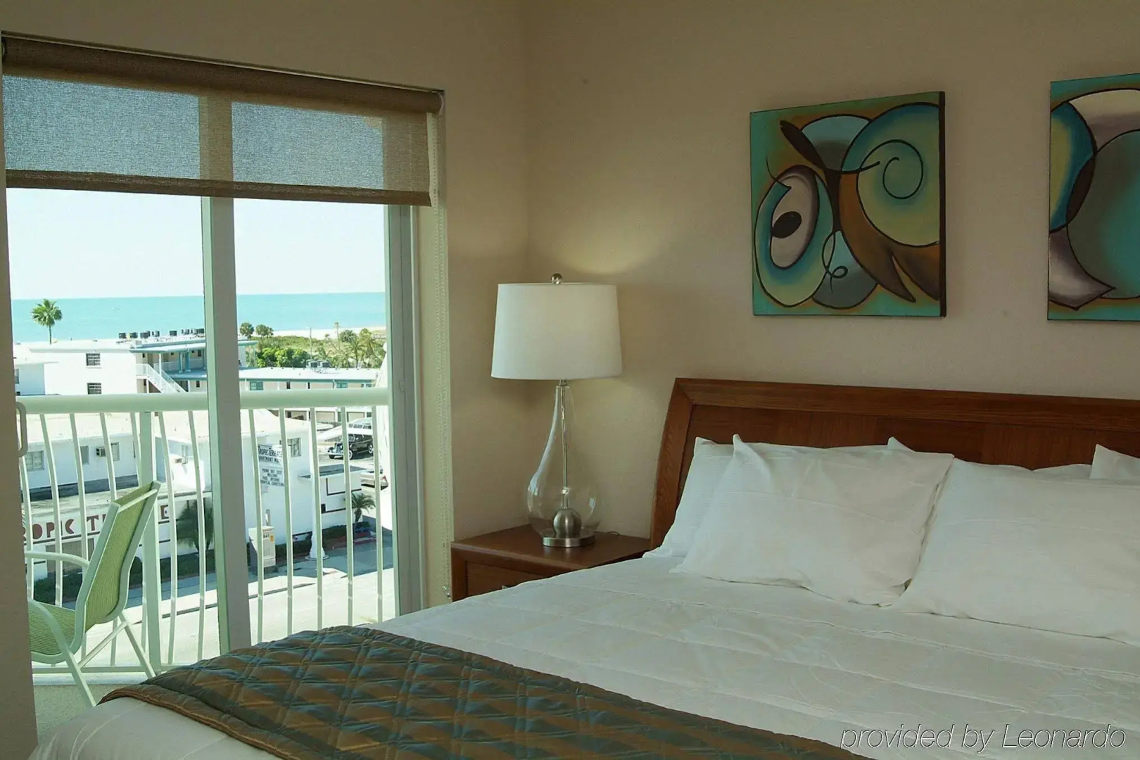 Crystal Palms Beach Resort