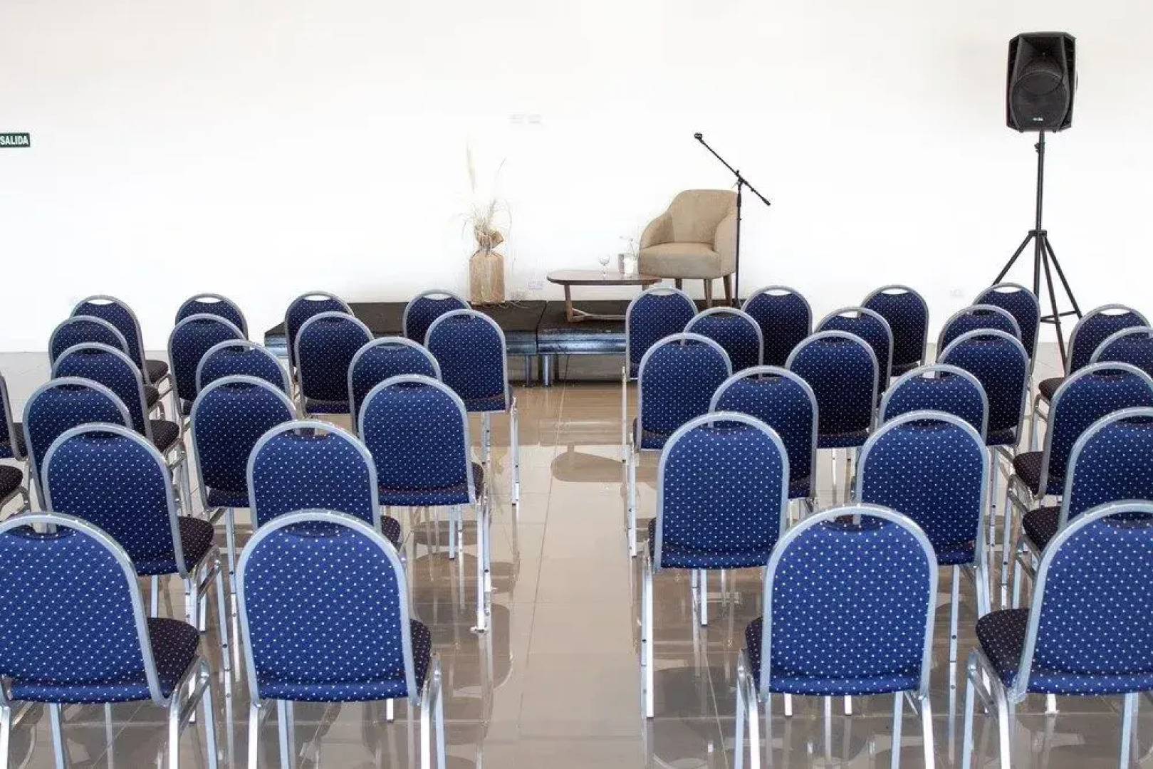 Cyan Wenelen Vaca Muerta