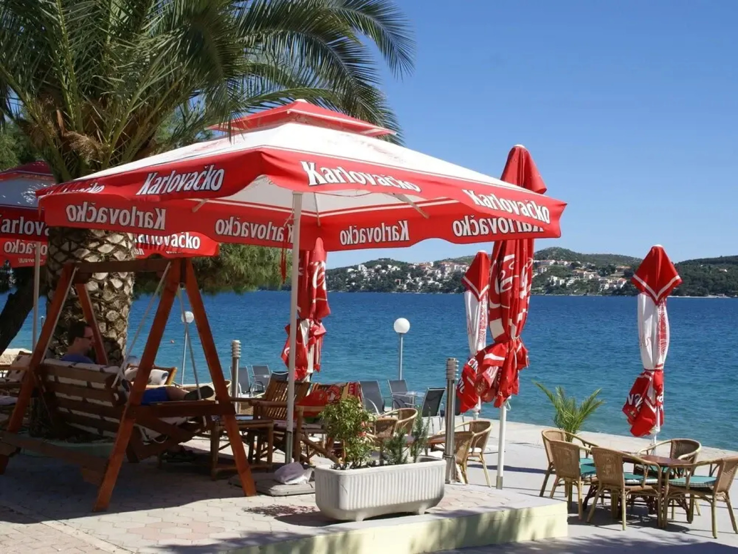 Apartment With Wifi, at 4 km. From City of Trogir