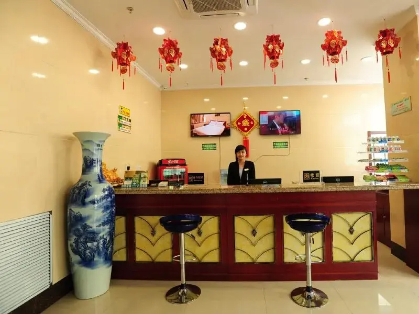 GreenTree Inn Shandong Weihai Wendeng Wenjing Building Business Hotel