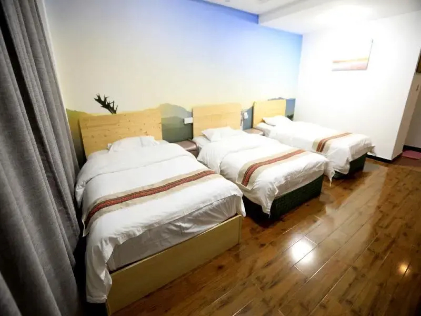 Shell Linzhi Bayi Area G318 Shuangyong Road Hotel