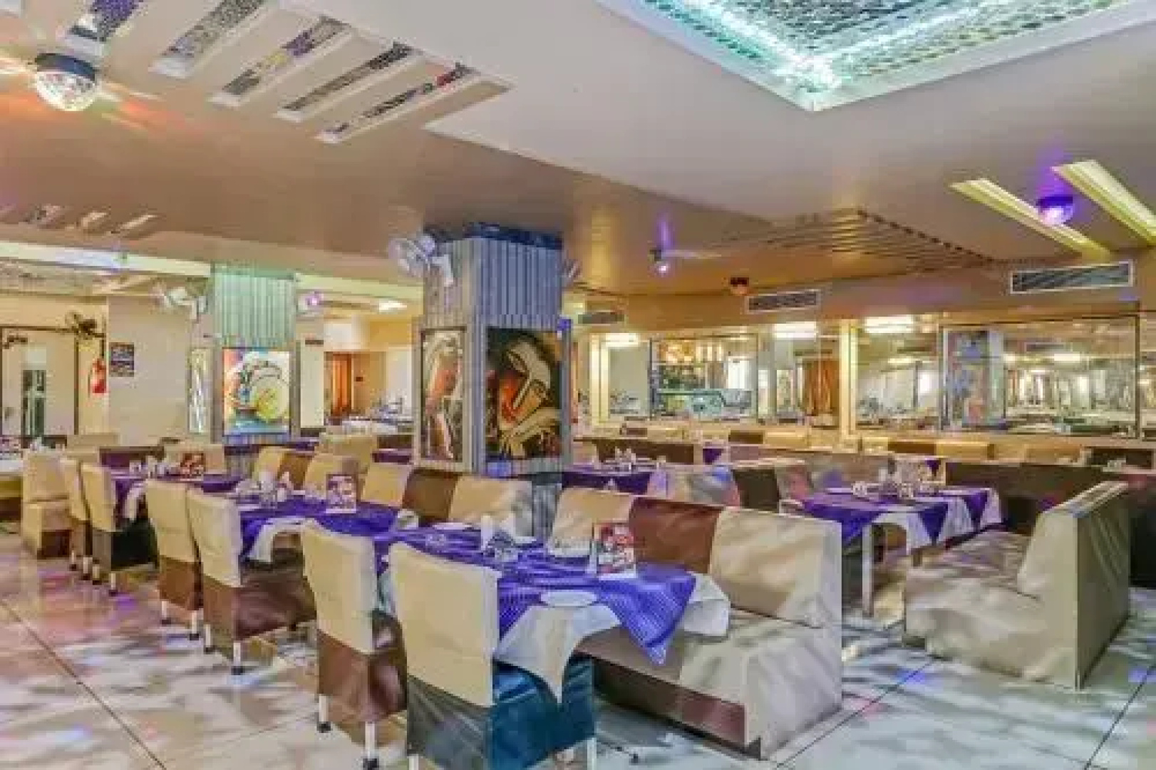 Hotel Landmark Continental By OYO Rooms