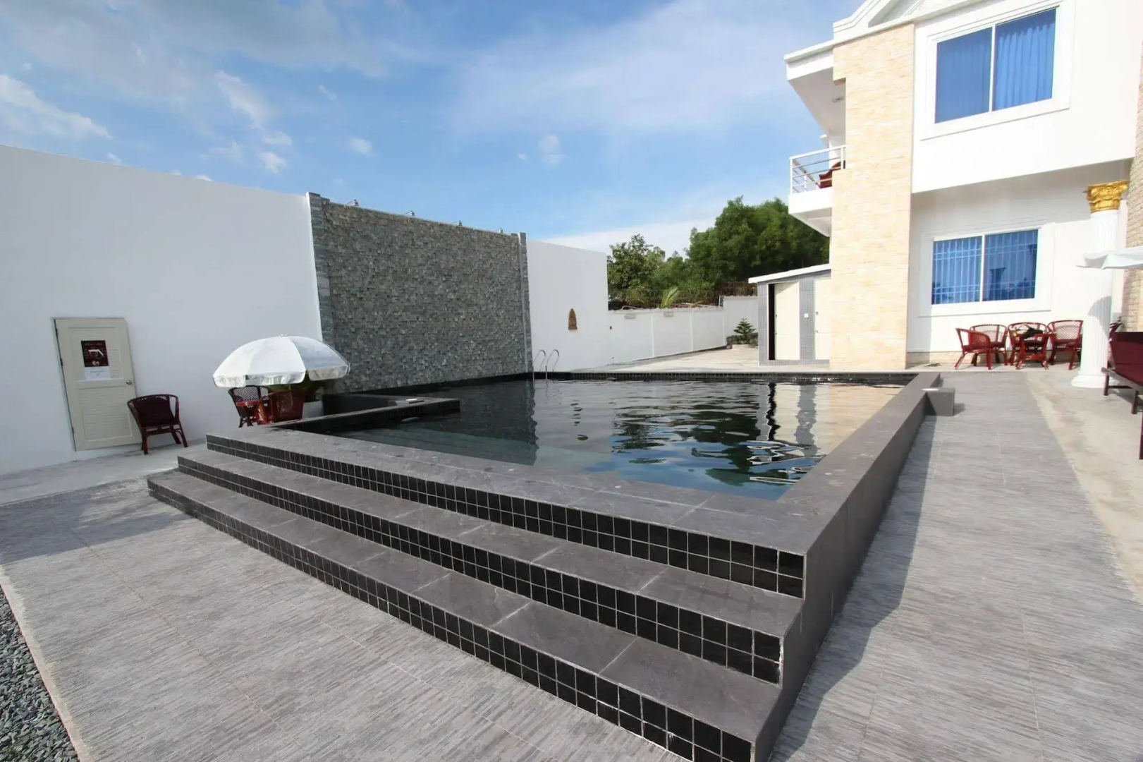 Benny's Boutique Hotel