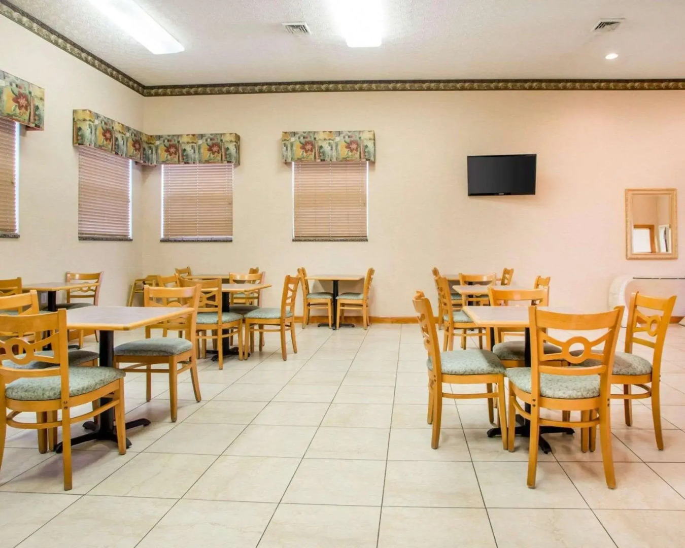 Surestay By Best Western Obetz Rickenbacker Airport