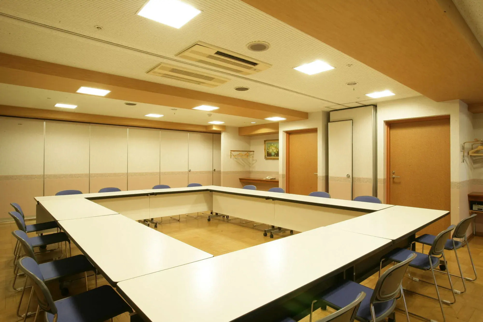 Ichimanri Hotel Golden Century