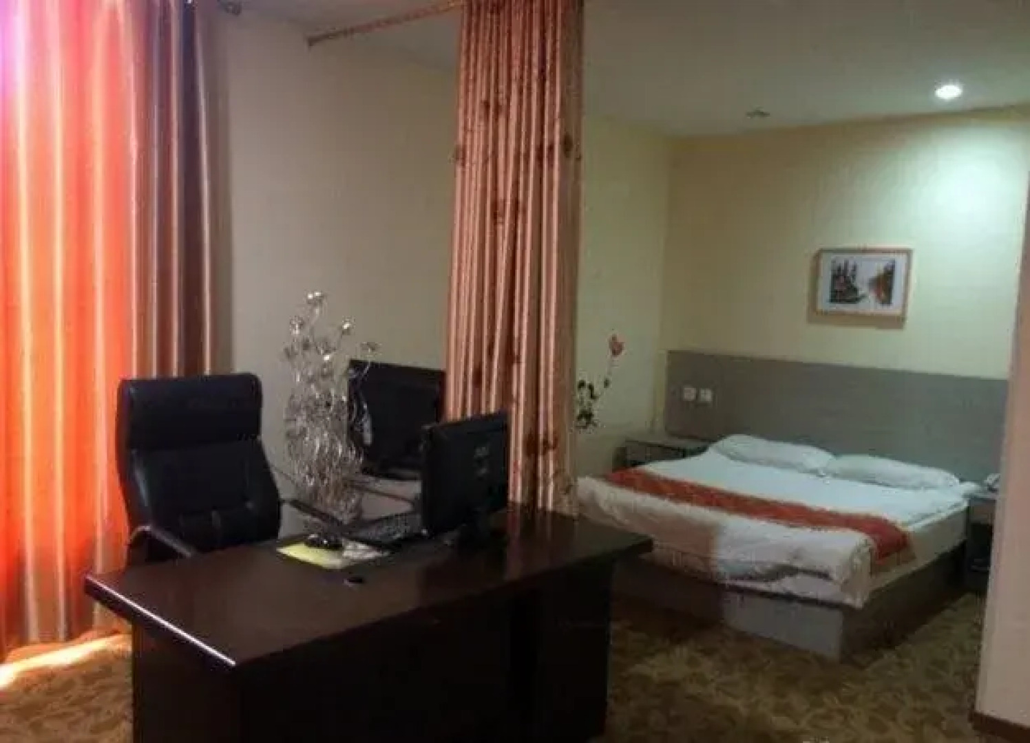 Heze Zheng He Inn West Shuanghe Road