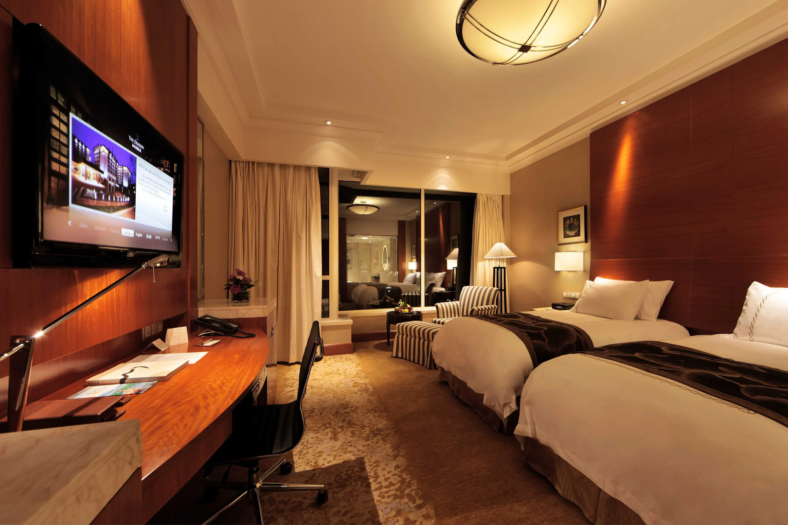 The Dragon Hotel Hangzhou