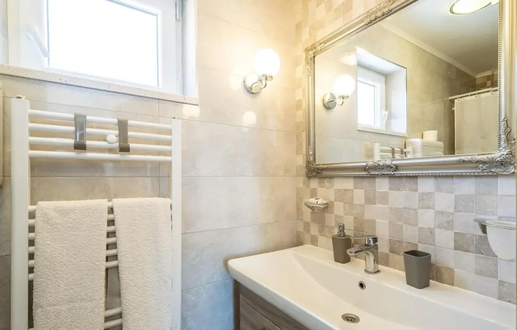 Stunning Home in Trsteno With Wifi and 2 Bedrooms