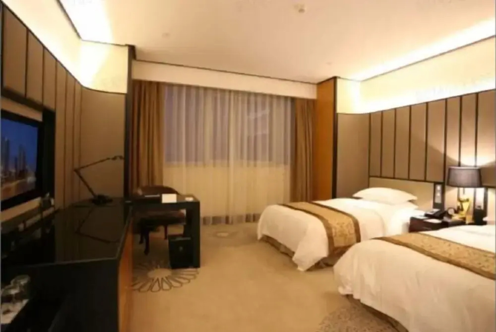 Jiuhua Jin Jiang International Hotel