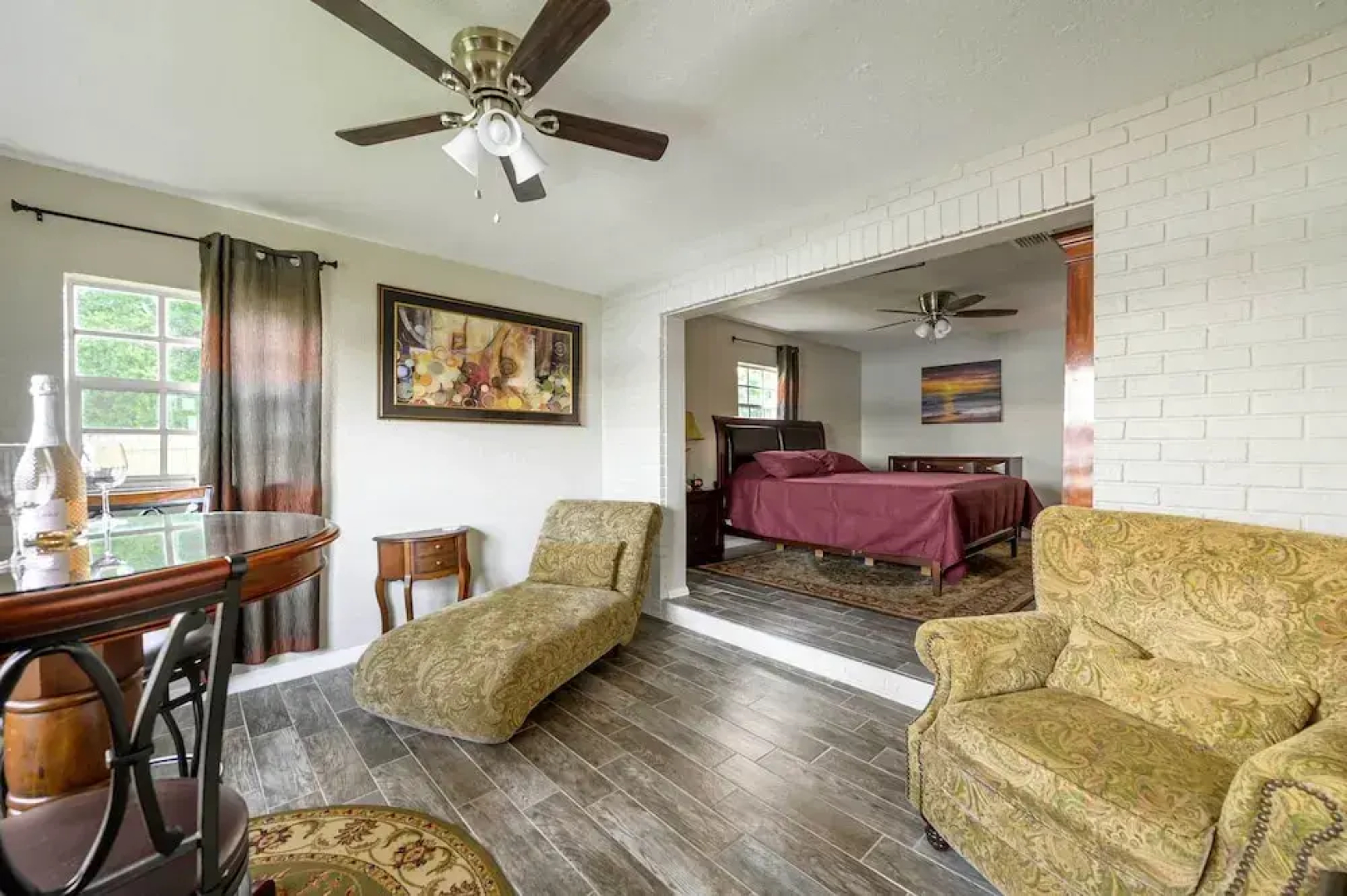 Hook, Line & Leisure: Lakefront Gem, 2 Mi to Dtwn