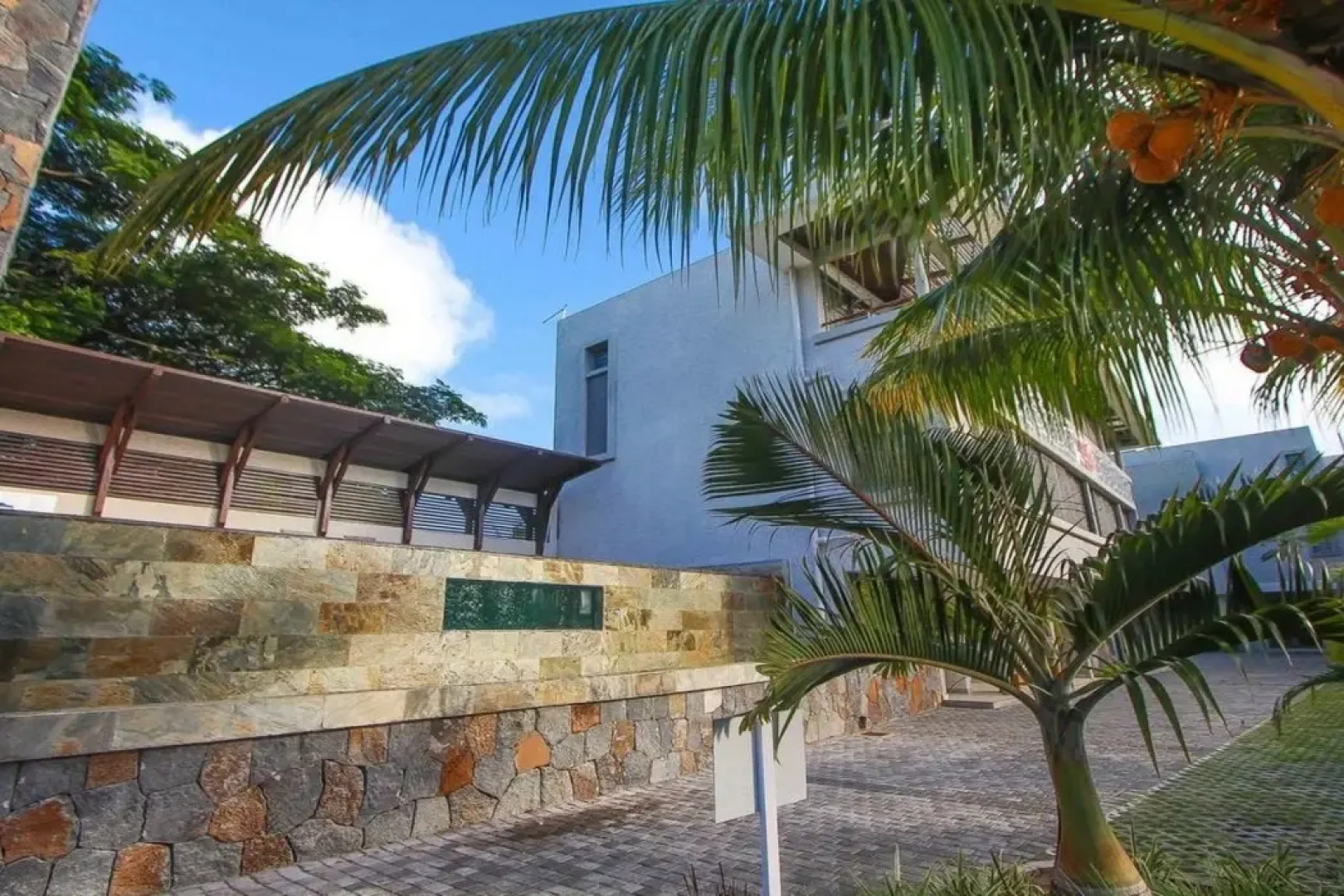 Nitzana Residences & Restaurant