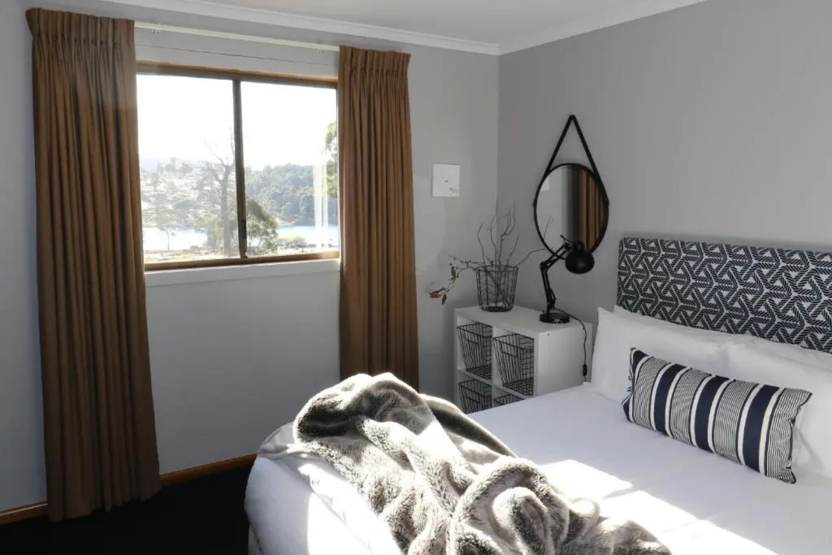 Currawong Lakes Tasmania