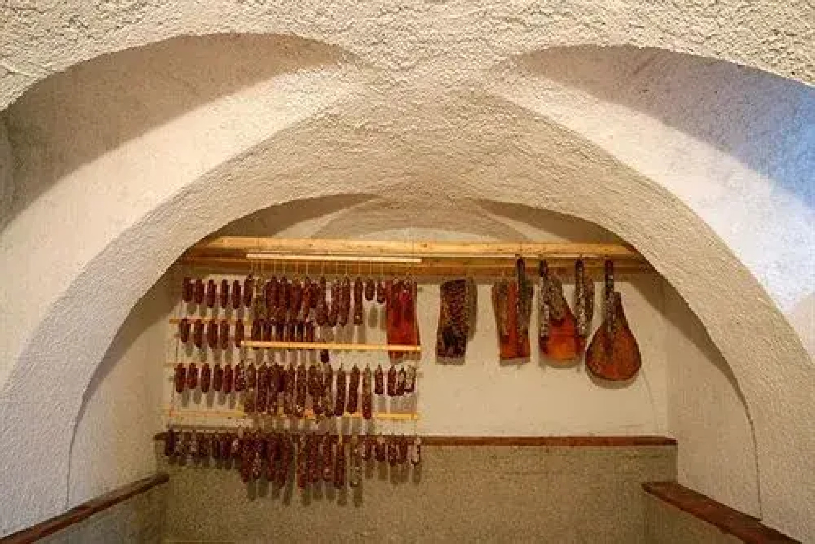 Dvor Jezeršek Brnik